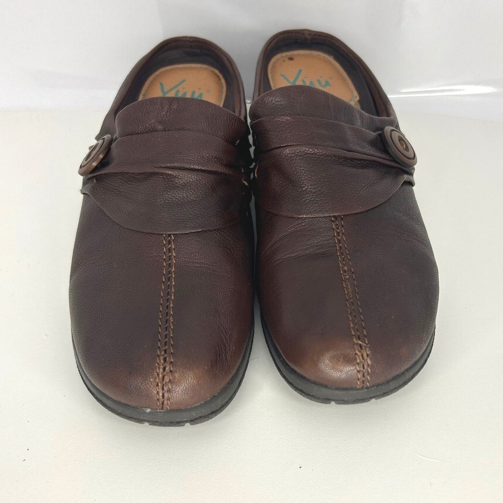 Yuu Leather Dalmore Mules 8.5M Coastal Grandmother Quiet Luxury Brown Clogs